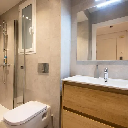 & - Neighbourhood Of Gros Σαν Σεμπαστιάν