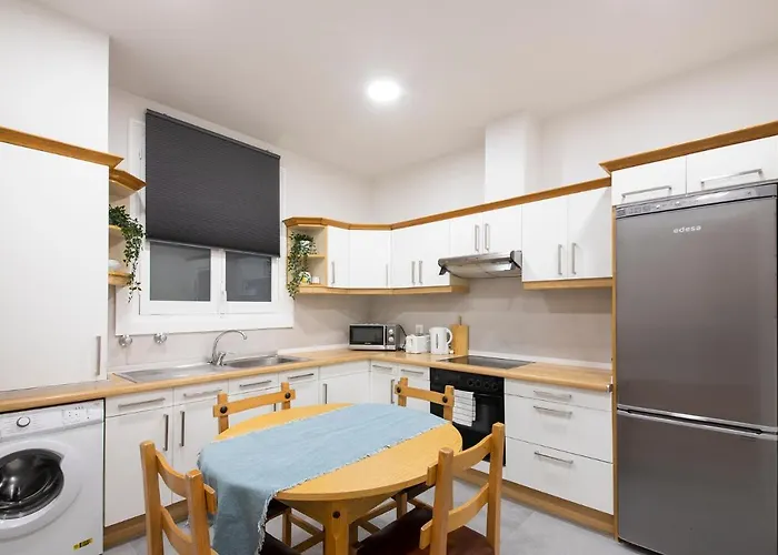 & - Neighbourhood Of Gros